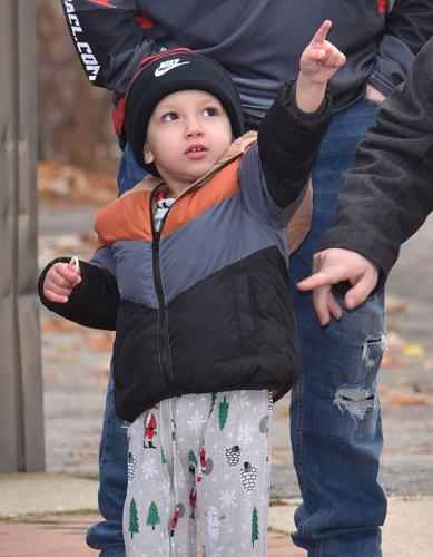 cbs pazar sabah güneşleri sanat