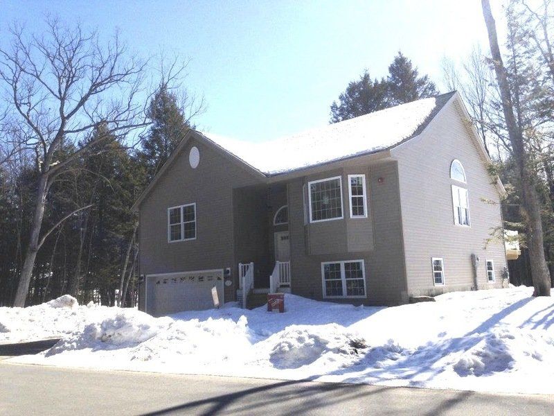 Sargent Woods New construction in heart of Newton Business