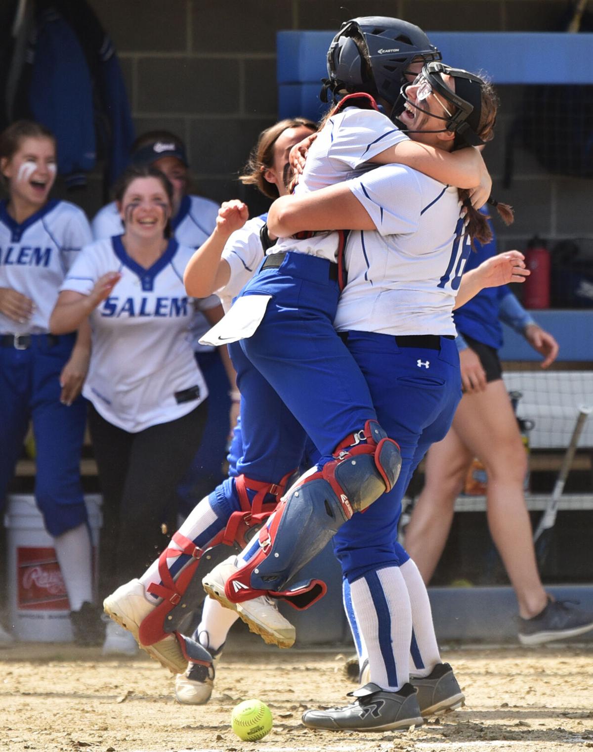 210612_ET_CRU_SalemSoftball_6.JPG