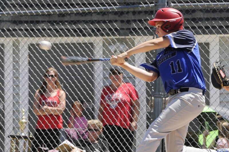 Salem Little League cuts 10run deficit to one, but falls in District 1