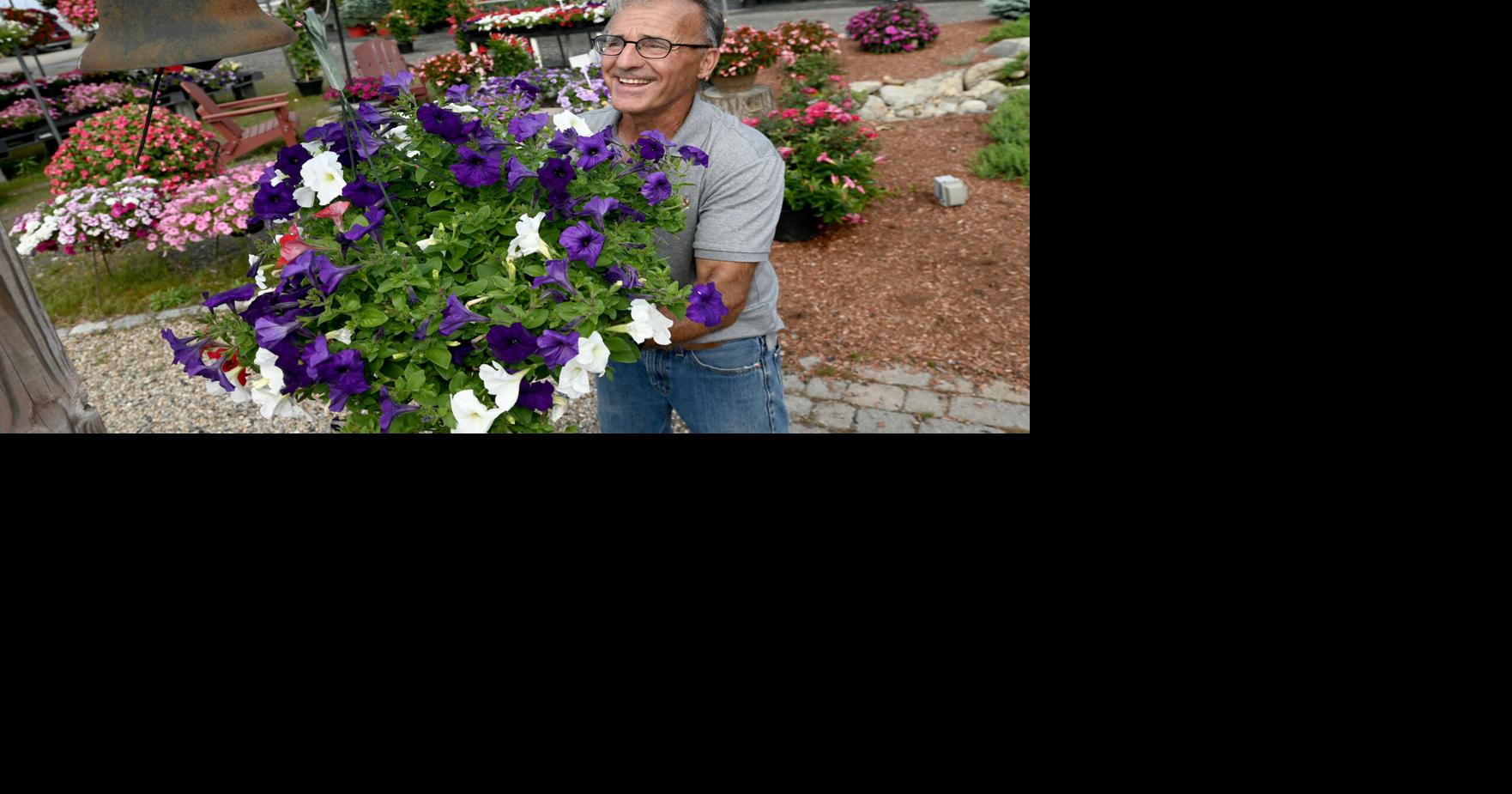 'I like doing color ': Nearly seven decades later, Konjoian's is still rooted in personalized service