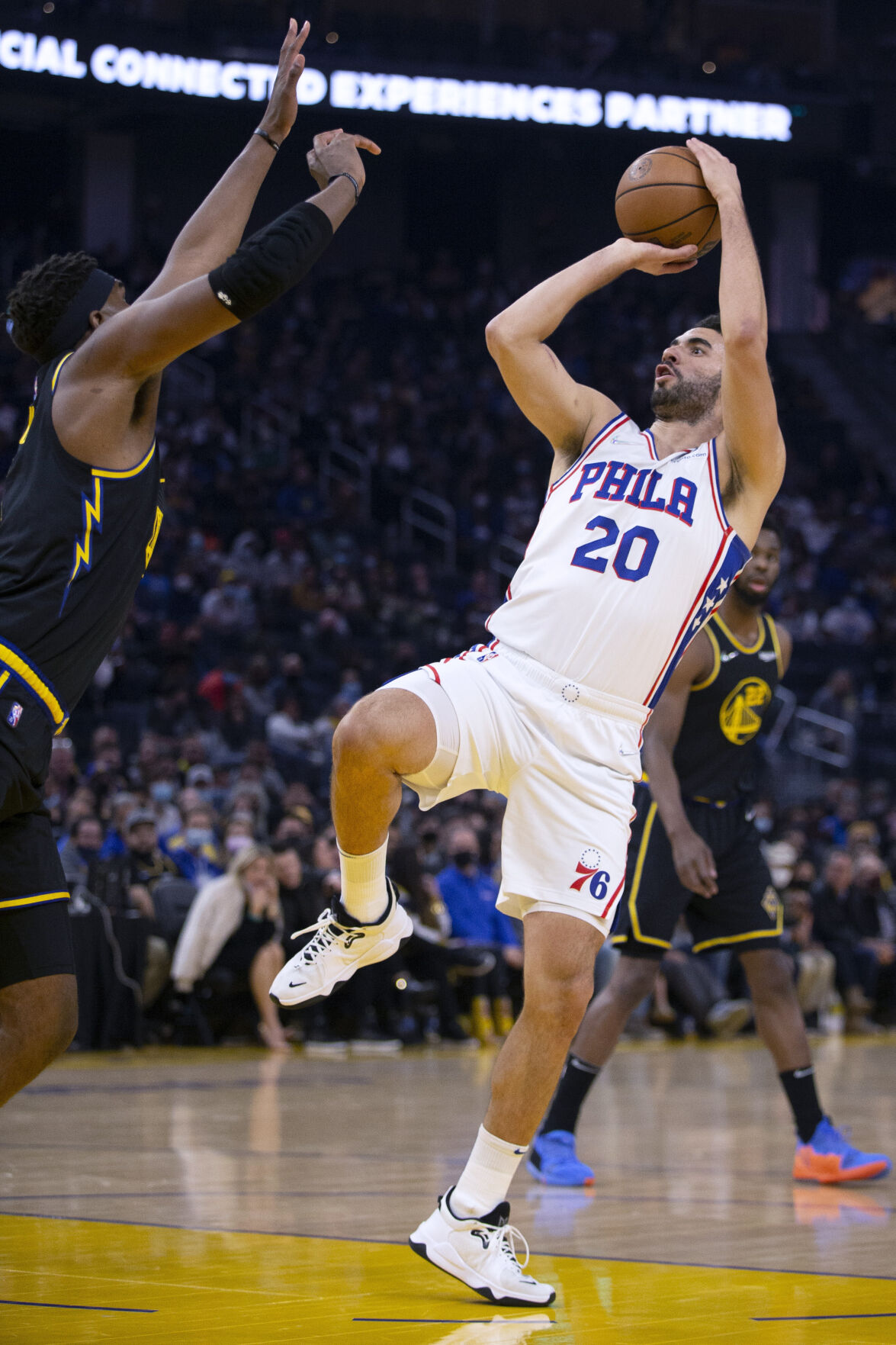 Nba players wearing hot sale under armour shoes