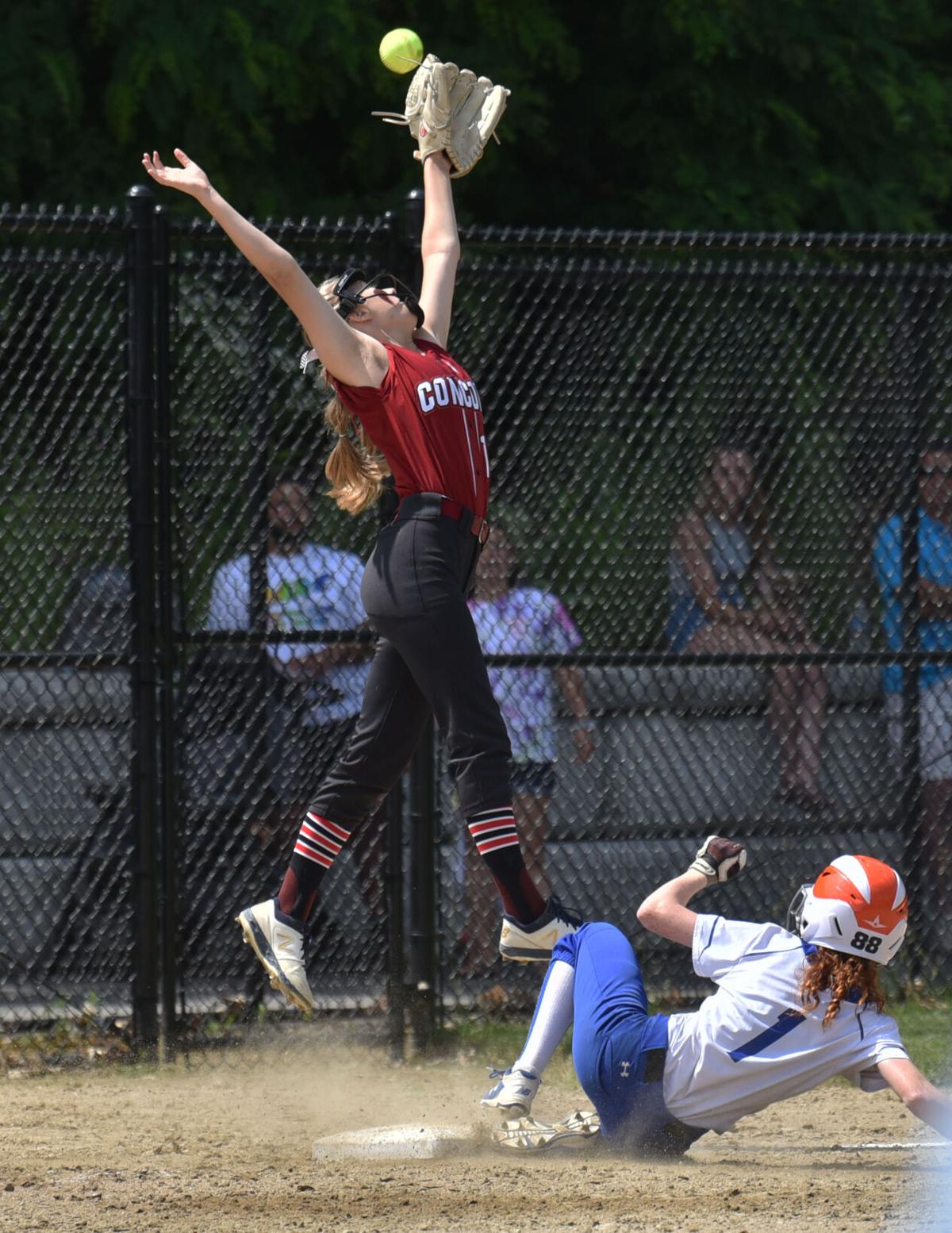 210612_ET_CRU_SalemSoftball_8.JPG