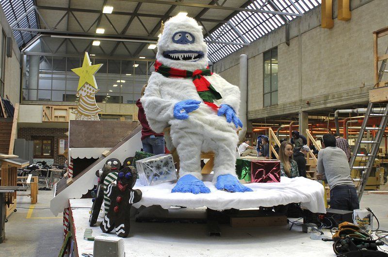 50 Years Later Santa S Still Coming To Town Haverhill Eagletribune Com 50 Years Later Santa S Still Coming To Town Haverhill Eagletribune Com