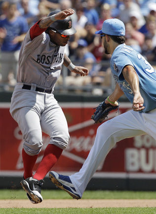 Lester throws no-hitter in Red Sox win over Kansas City