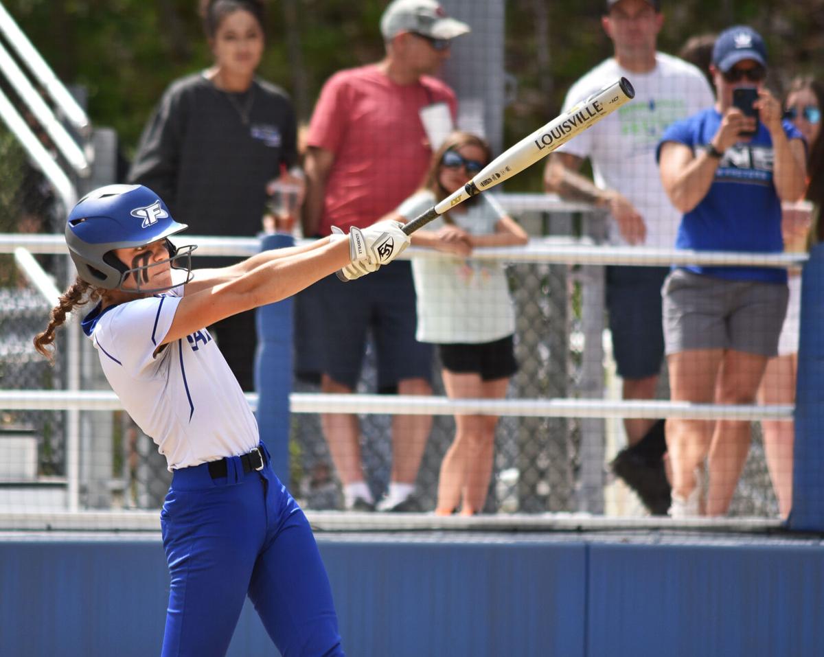 210612_ET_CRU_SalemSoftball_12.JPG