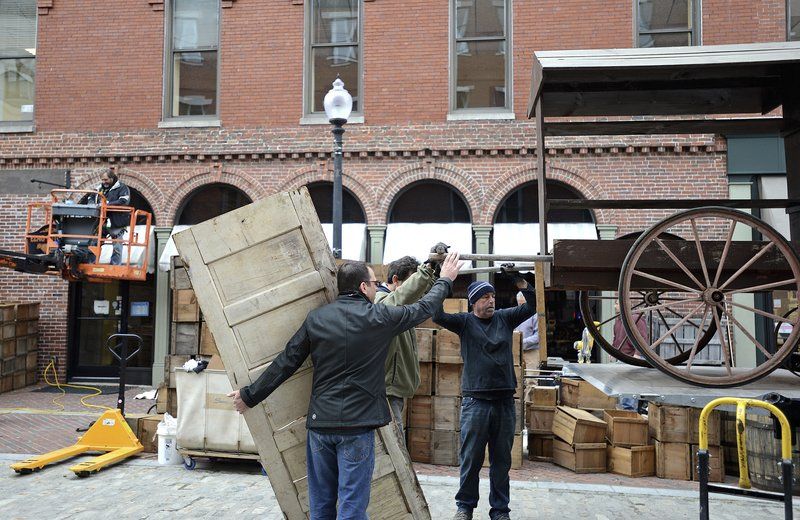 Affleck film means $100K-plus paycheck for Lawrence