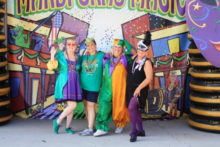 Photos Rocking Salt River Mardi Gras East Valley Local News