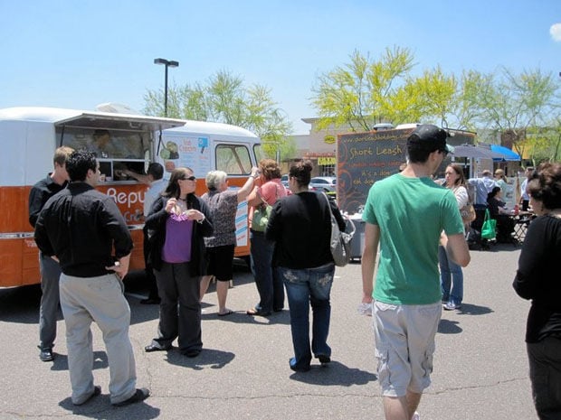 Food Trucks Come Of Age At Phoenix Festival Ahwatukee Foothills Eastvalleytribune Com