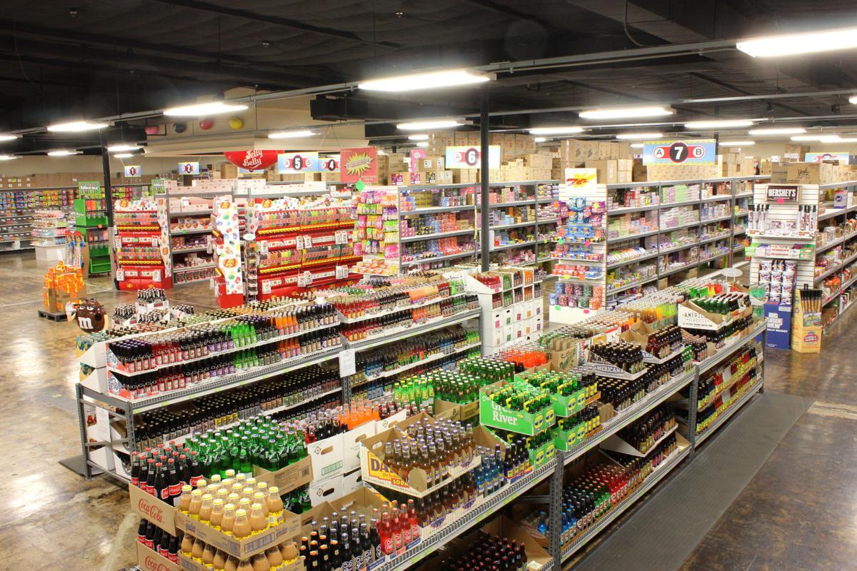 Customers Can Satisfy Sweet Tooth Nostalgia At Candy Store Business Eastvalleytribune Com