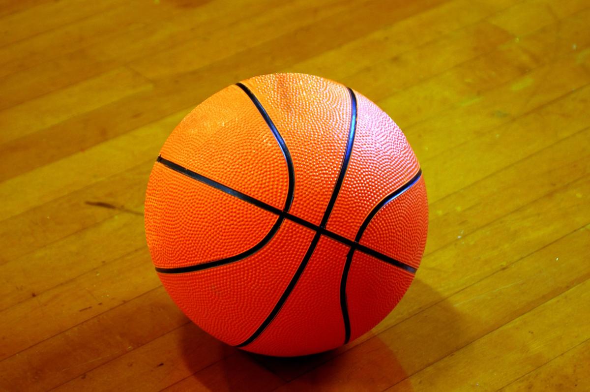 Benedictine Signs 7 More Basketball Players Sports