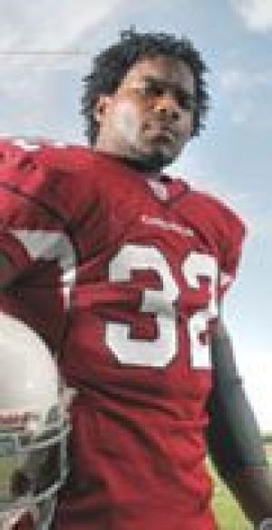 Edgerrin James Lives In Two Different Worlds And He Lives By His Own Set Of Rules News Eastvalleytribune Com