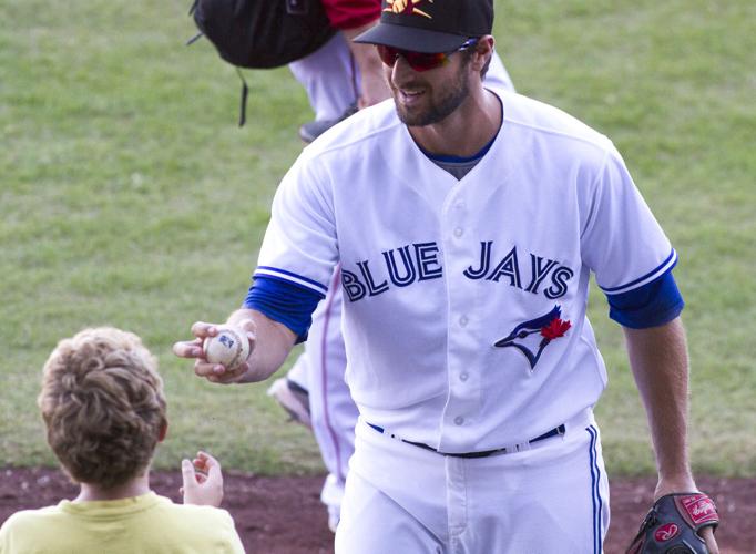Photos Fall League Baseball Get Out