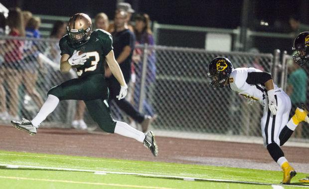 Gilbert Campo Verde Opens Season With 35 7 Win Against Goldwater