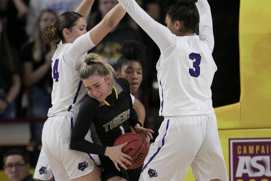 Gilbert S Cavinder Twins Leave Legacy Despite 5a Title Game Loss