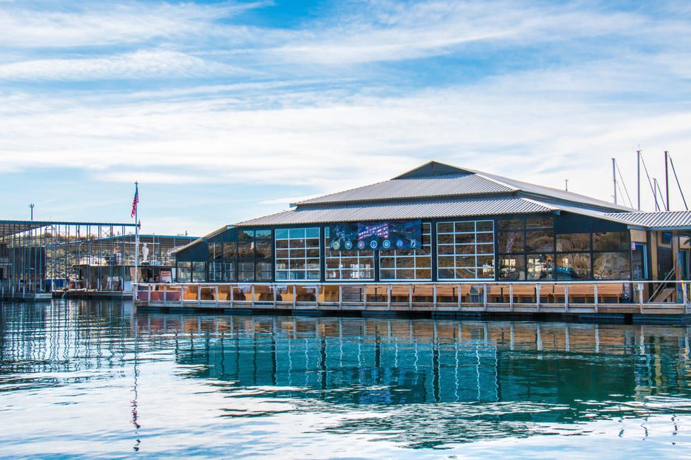 5 restaurants with waterside dining in Arizona! Get Out