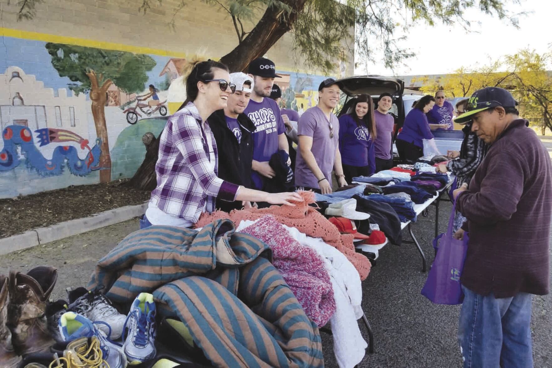 Many options for Mesa residents to volunteer - Vimarsana News