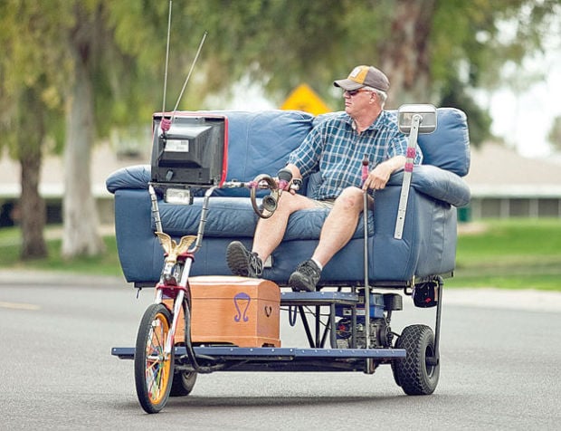 Valley Couch Potato Turns Sofa Into A, Sofa On Wheels Car