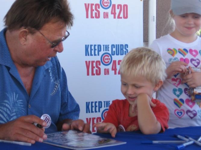 Chicago Cubs icon Ron Santo dead at 70