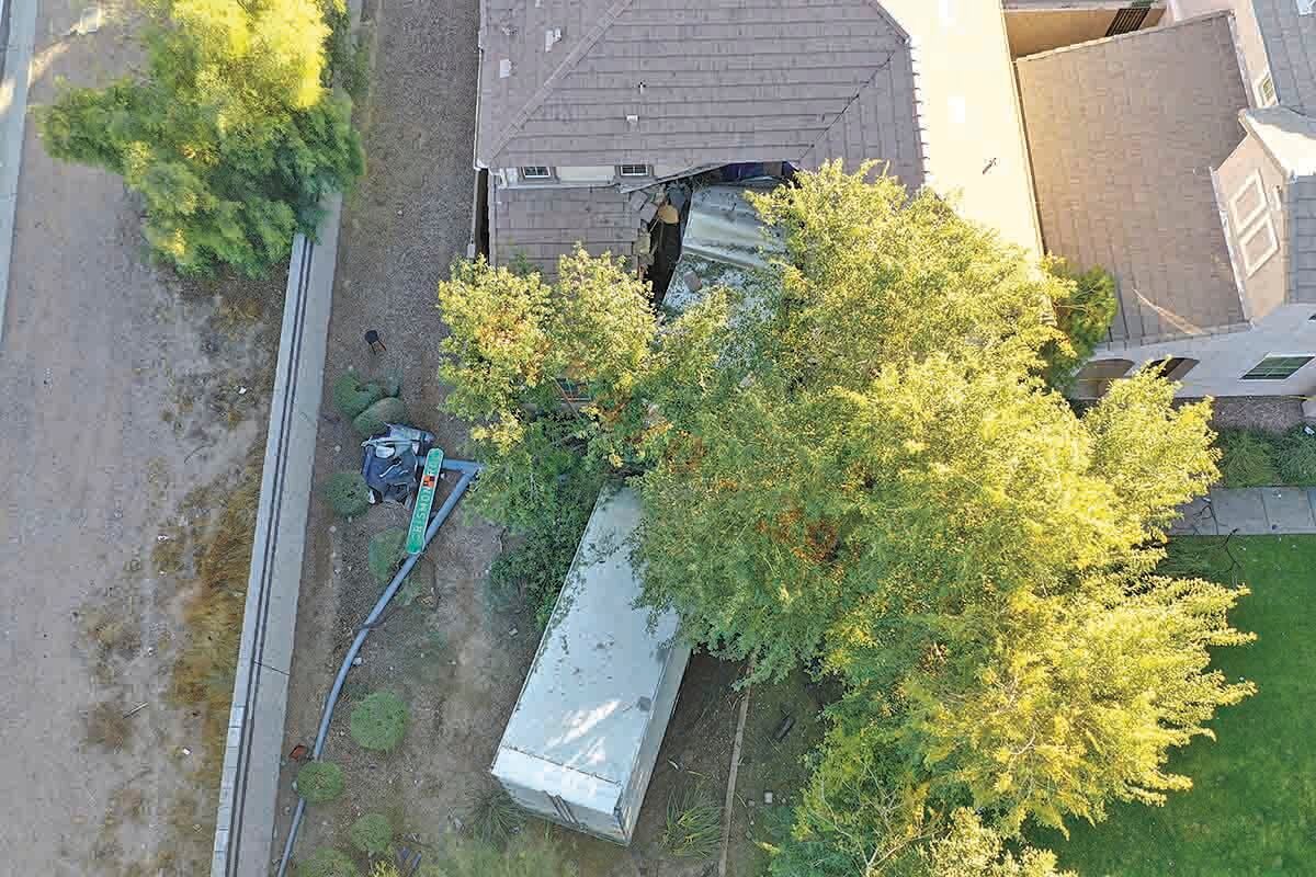 Driver rammed Mesa home, now deemed a 'hazard' | News - Vimarsana News