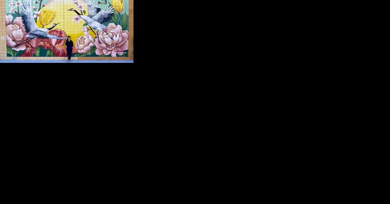 New big murals augment Asian District's vibrancy | | eastvalleytribune.com - Vimarsana News