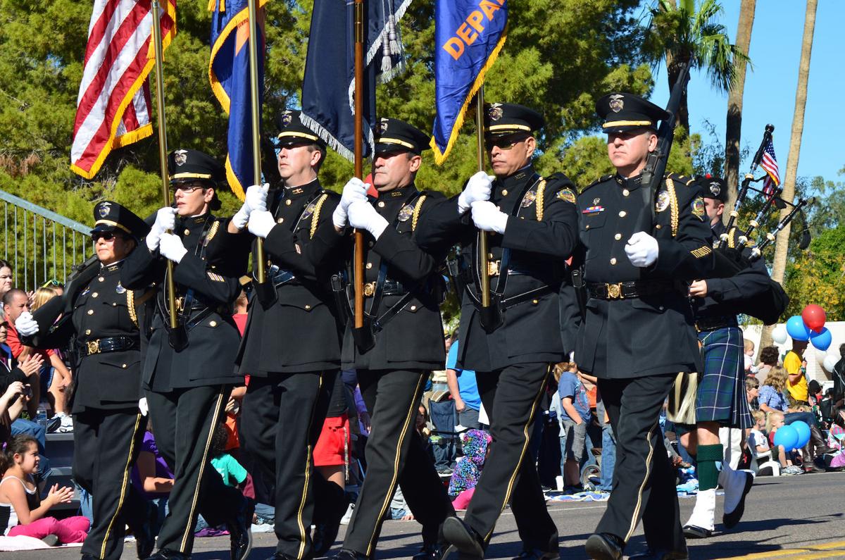 Honor Our Heroes With Veterans Day Parades And Celebrations Arizona Eastvalleytribune Com