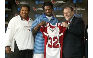 Cardinals sign running back Edgerrin James