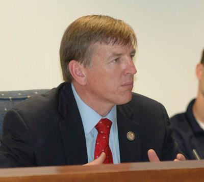 Staffer Quits Gosar S Flagstaff Office After Reports Of Violent Twitter Posts Politics Eastvalleytribune Com