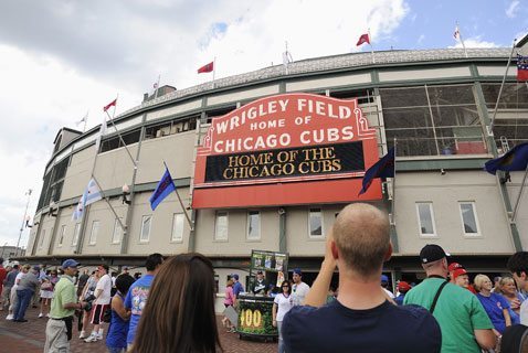 Chicago Cubs / Wrigley Field T-Shirt of the Month Club