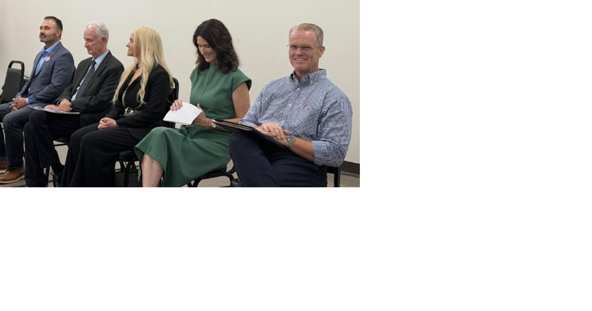 Mesa City Council hopefuls discuss issues facing city