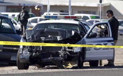 1 killed, officer injured in Mesa crash | Mesa | eastvalleytribune.com