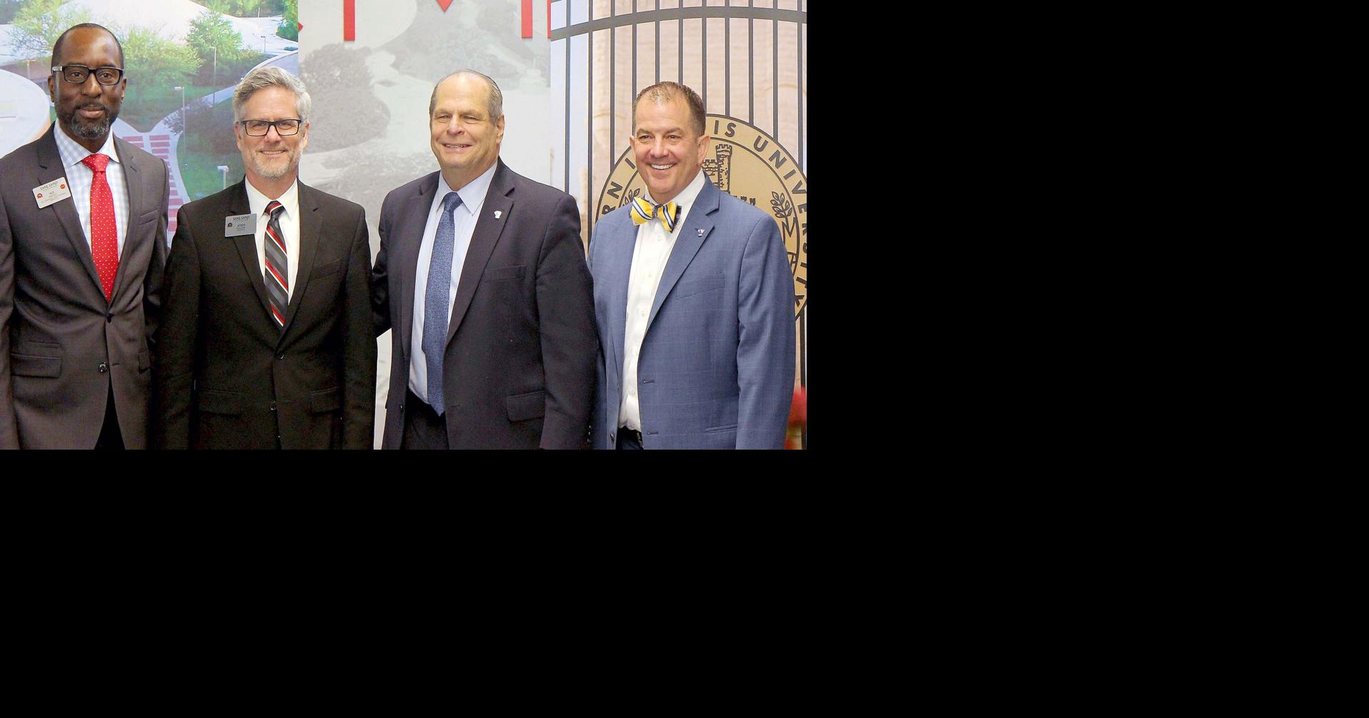 Eastern Illinois University, Lake Land College pen exclusive 'Transfer