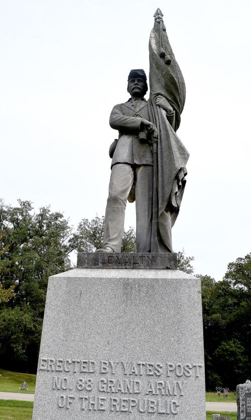 Hornets Nest On Statue At Oakridge Cemetery