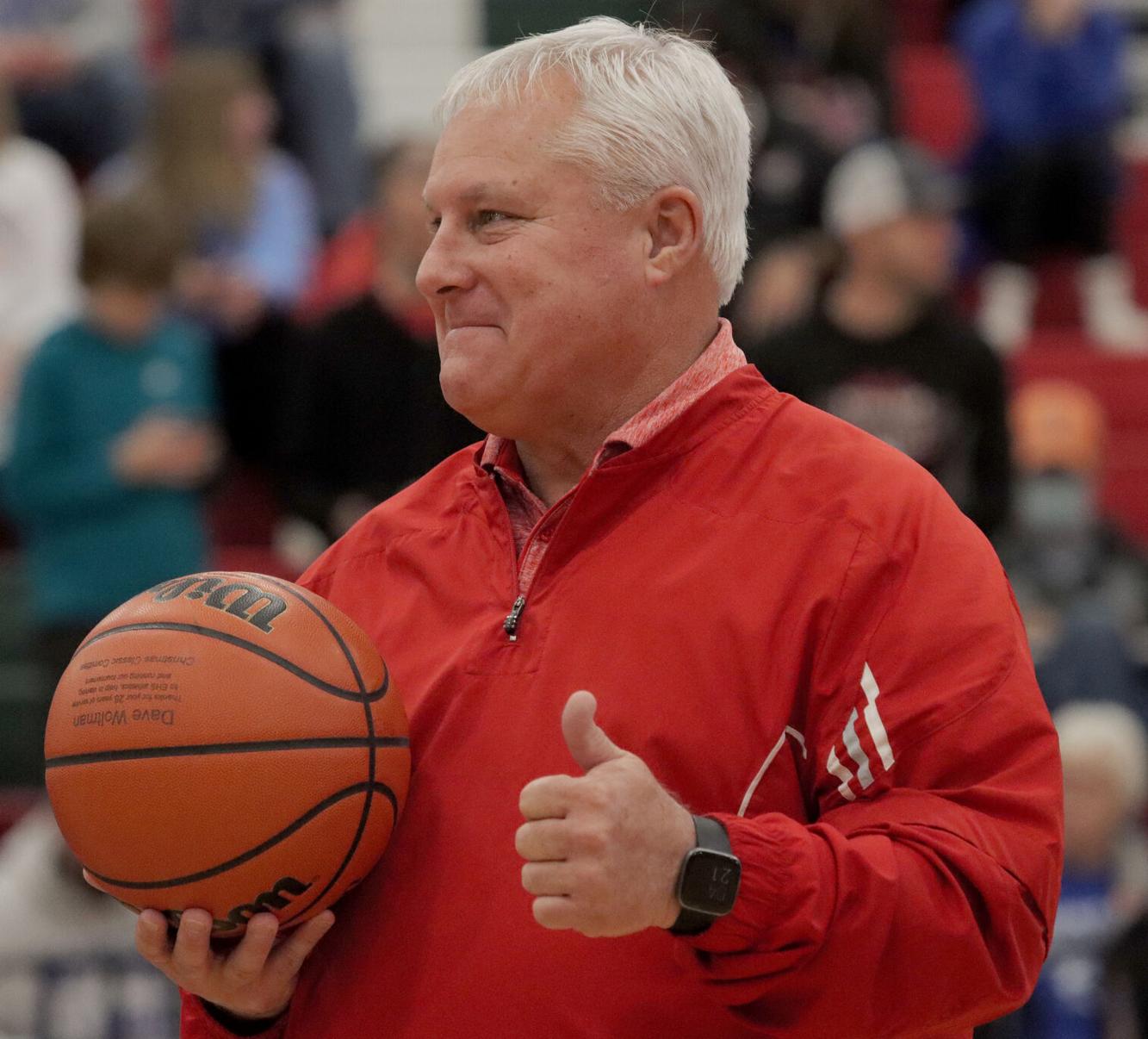 WOLTMAN RETIRES EHS Athletic Director Dave Woltman calls it a career