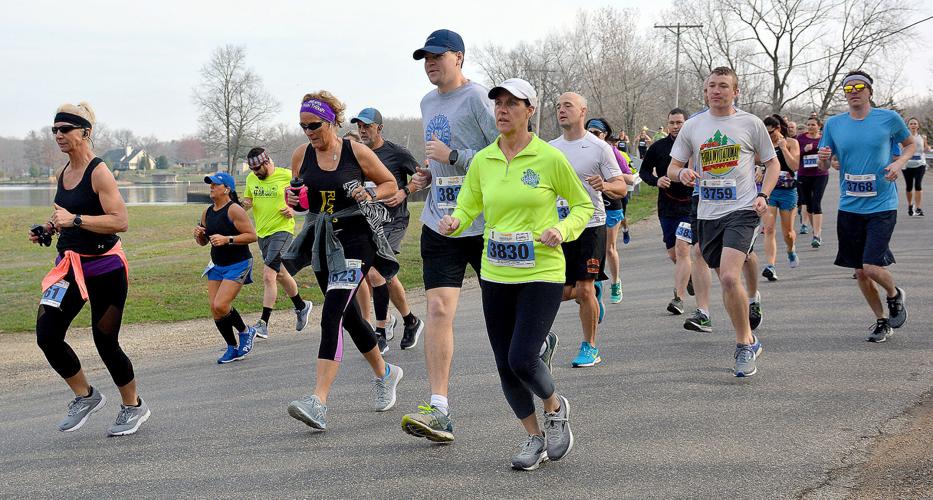 Lake Sara Dam Run goes pink for late founder as hundreds participate