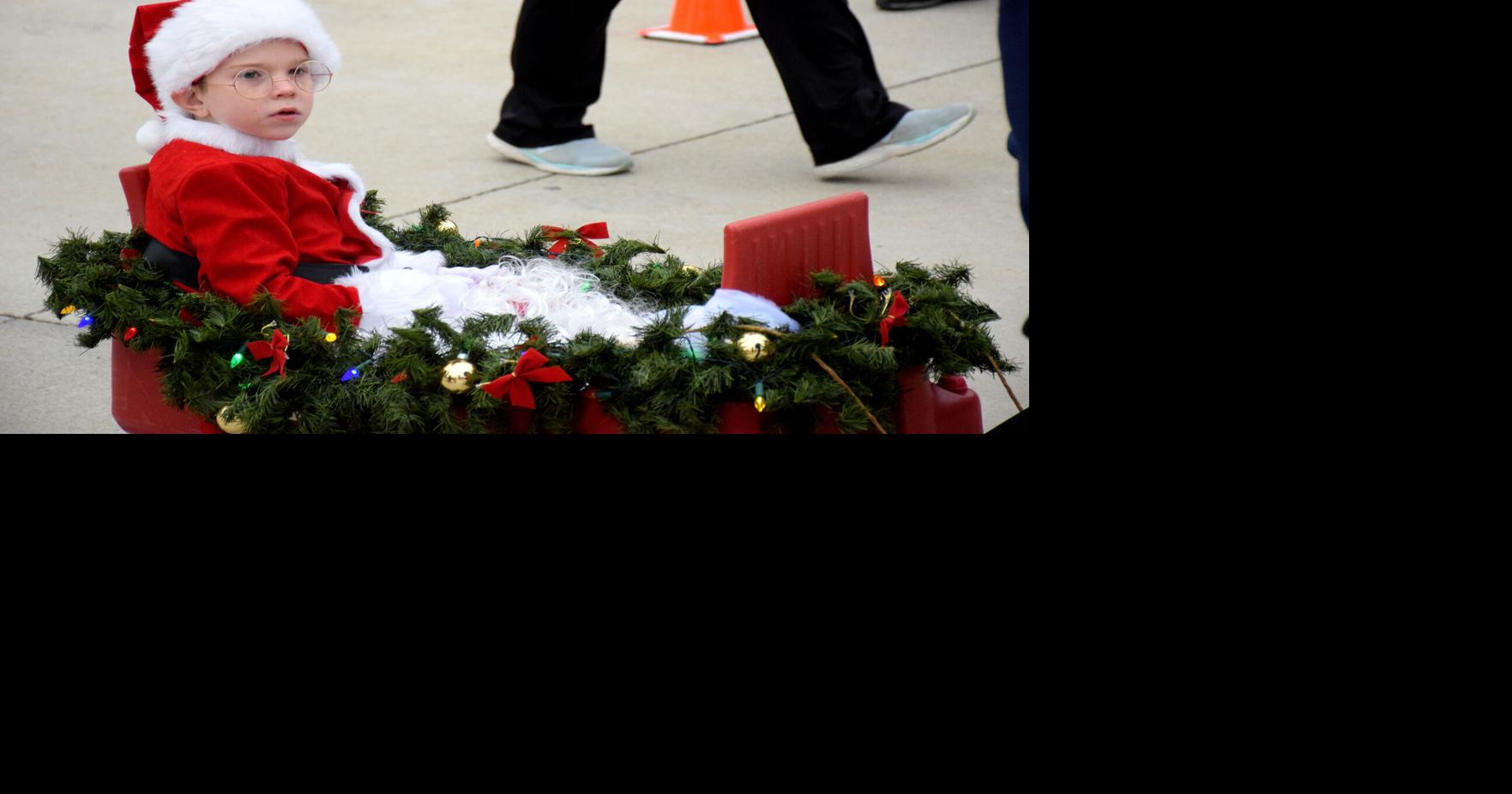adams_santastomp9.jpg | | effinghamdailynews.com