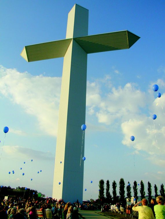 Cross 4