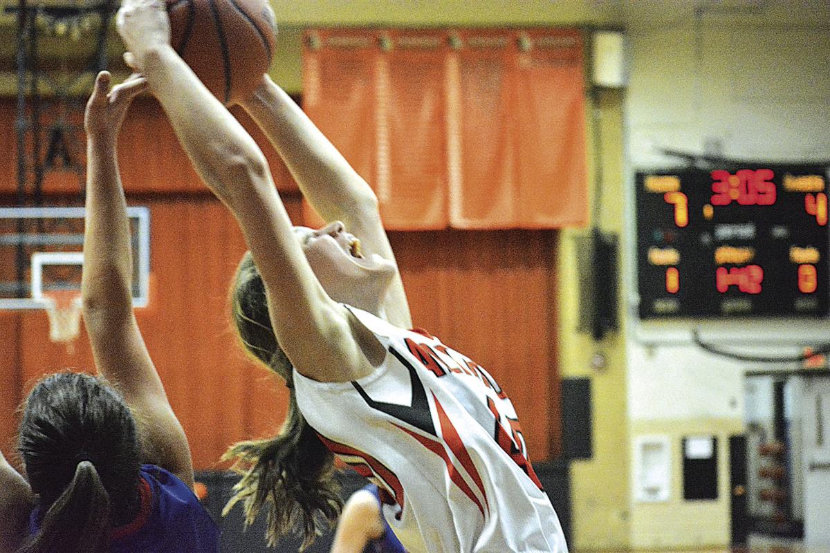 Girls Basketball 5 Point Play Sparks Altamont Win Sports