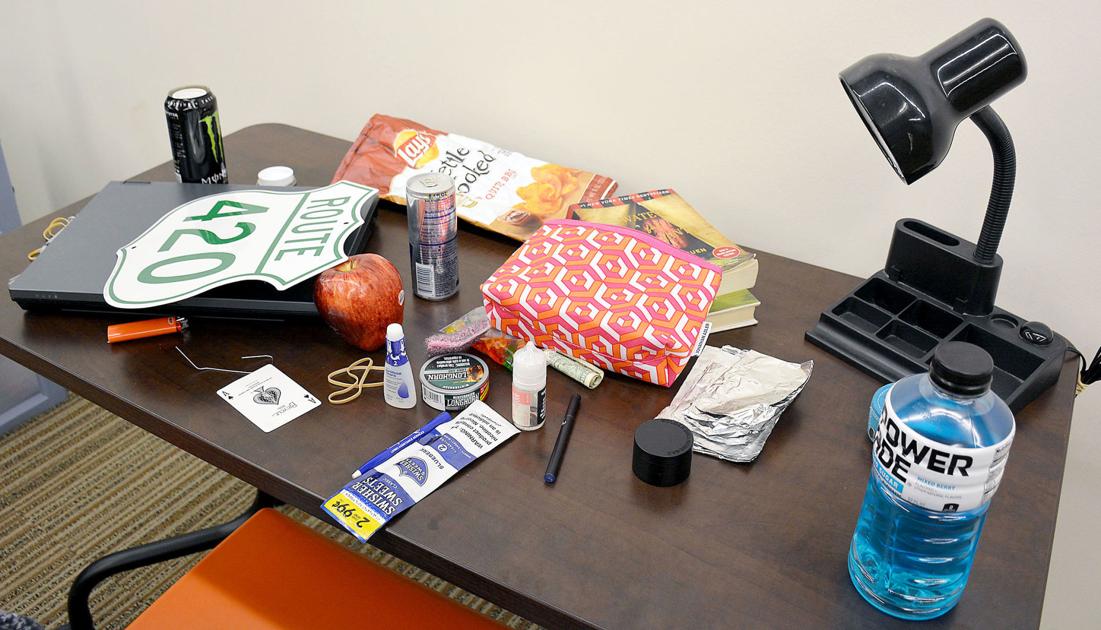 Library presentation tackles hidden drugs, paraphernalia in youths