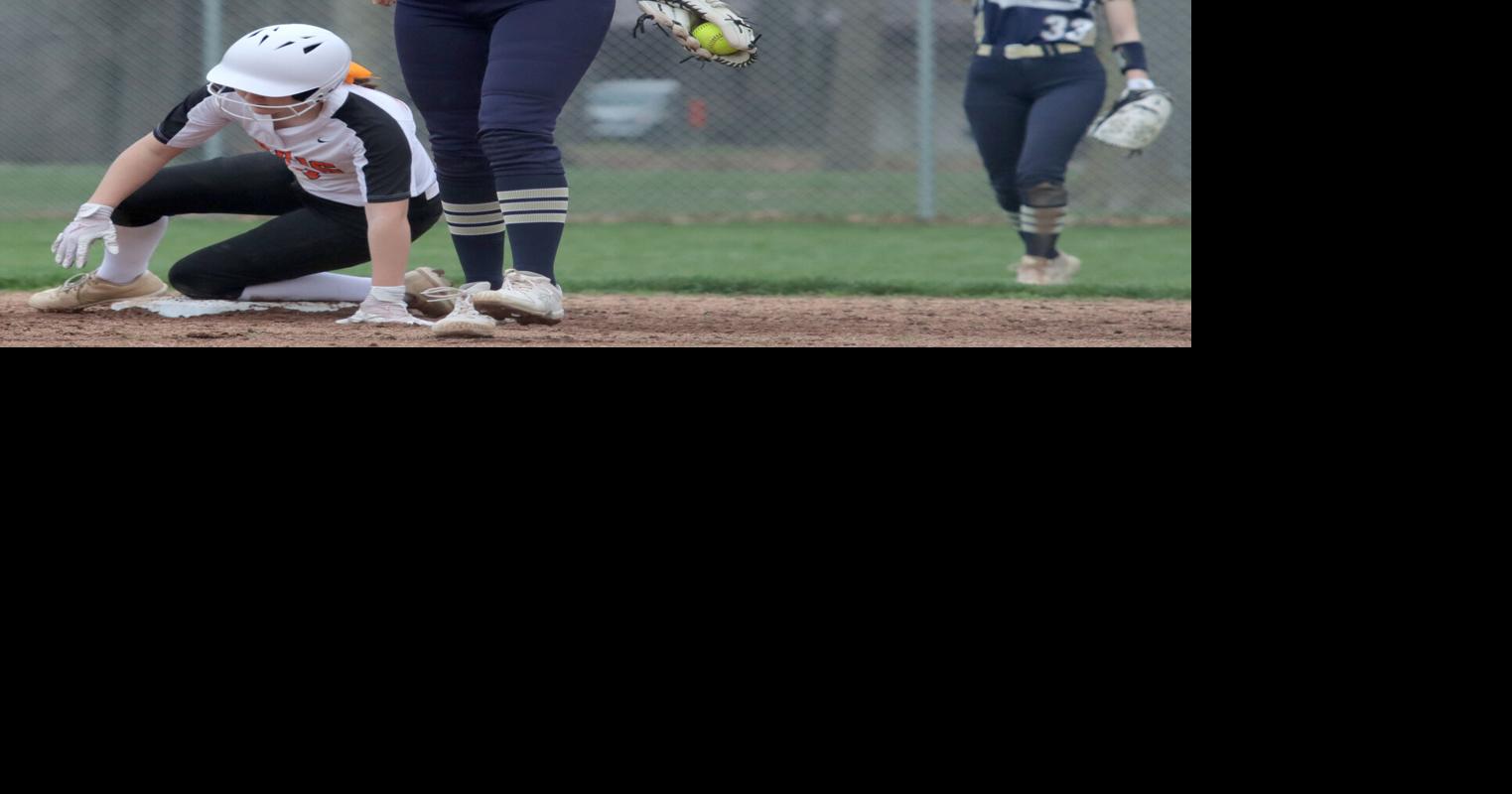 EDN PREP ROUNDUP Teutopolis and Paris softball suspended due to