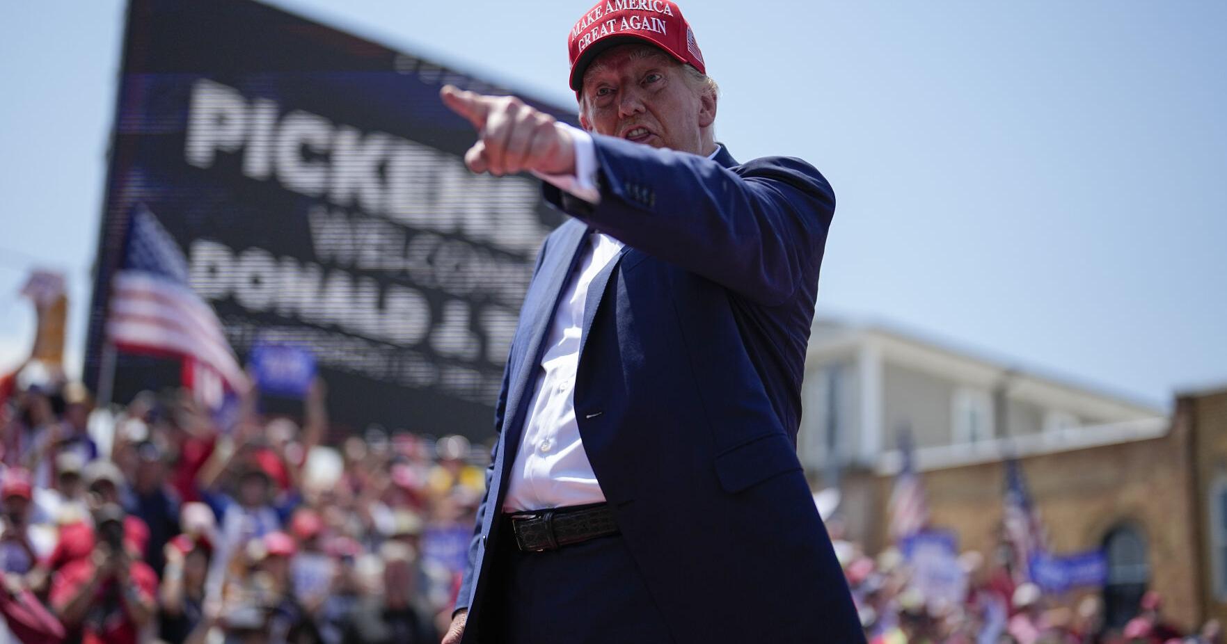 Trump's South Carolina rally attracts 55K, police chief estimates - Vimarsana News