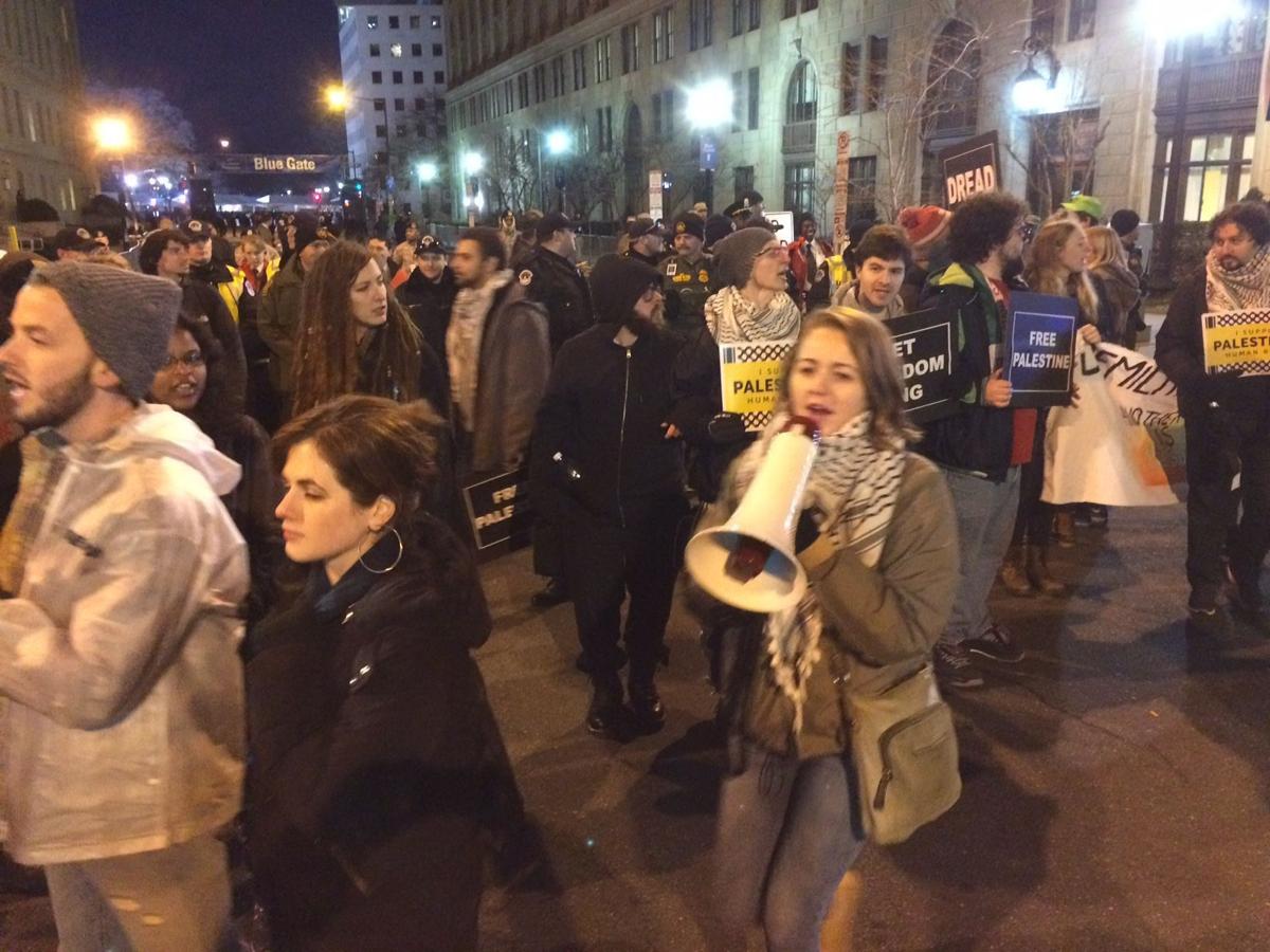 Protesters at the Blue gate