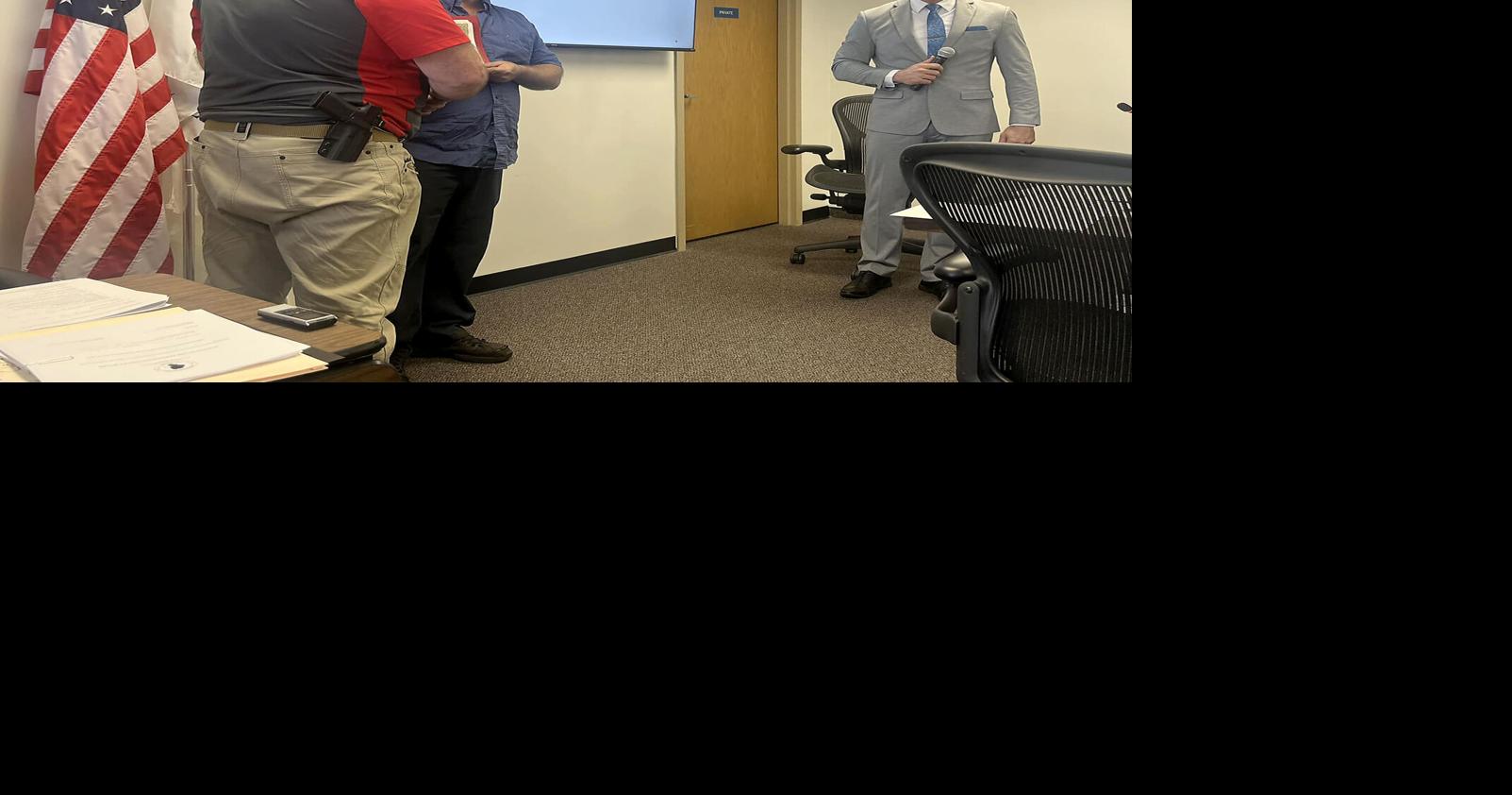 Effingham County Board hears about resident’s heroic actions | Local ...