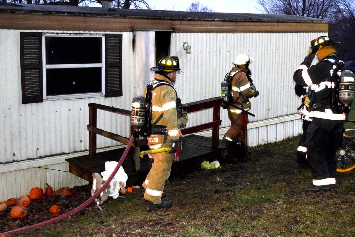 Fire destroys mobile home near Beecher City Local News