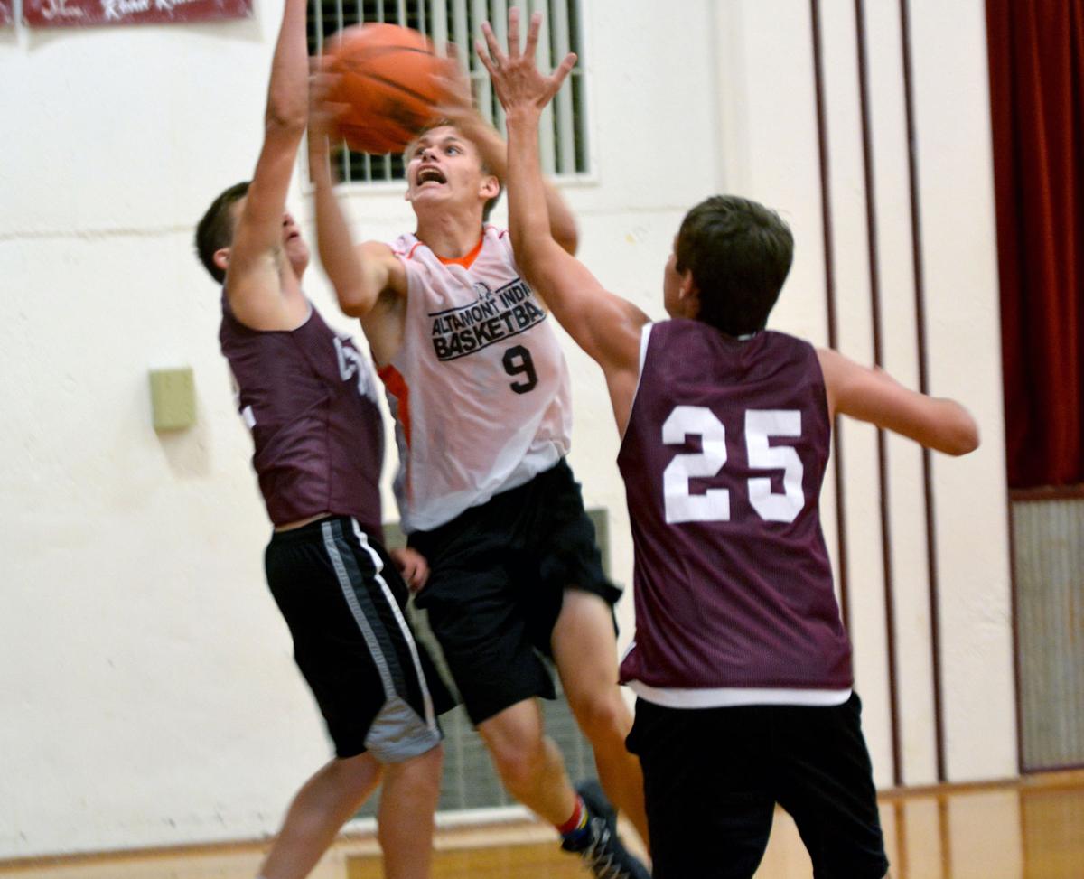 Area teams get their bearings in Dieterich shootout Sports