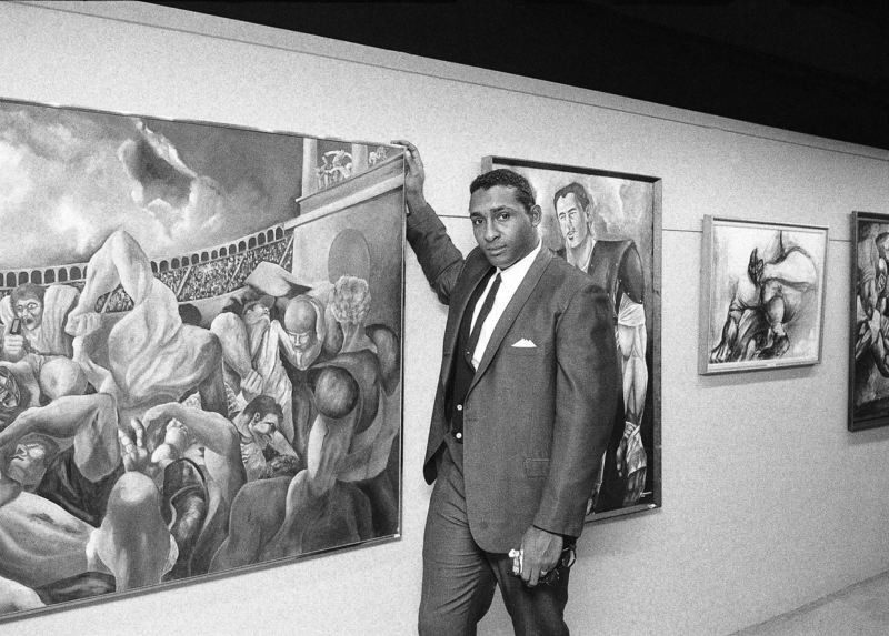 Exhibit Features Ernie Barnes Football Player Turned Artist