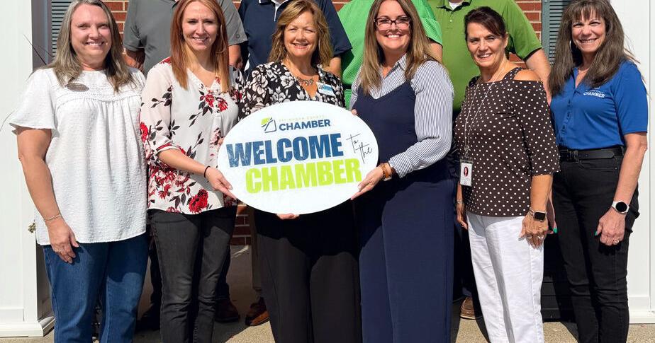 Effingham County Chamber welcomes SAFE through Sarah Bush Lincoln Pay It Forward Program
