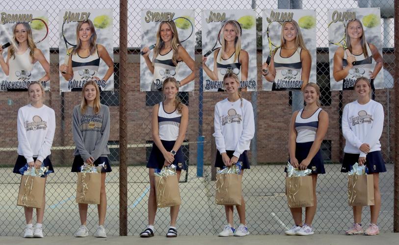 MONDAY PREP ROUNDUP St. Anthony volleyball, Teutopolis girls tennis