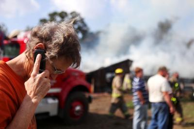 Fire Destroys Barn Local News Effinghamdailynews Com