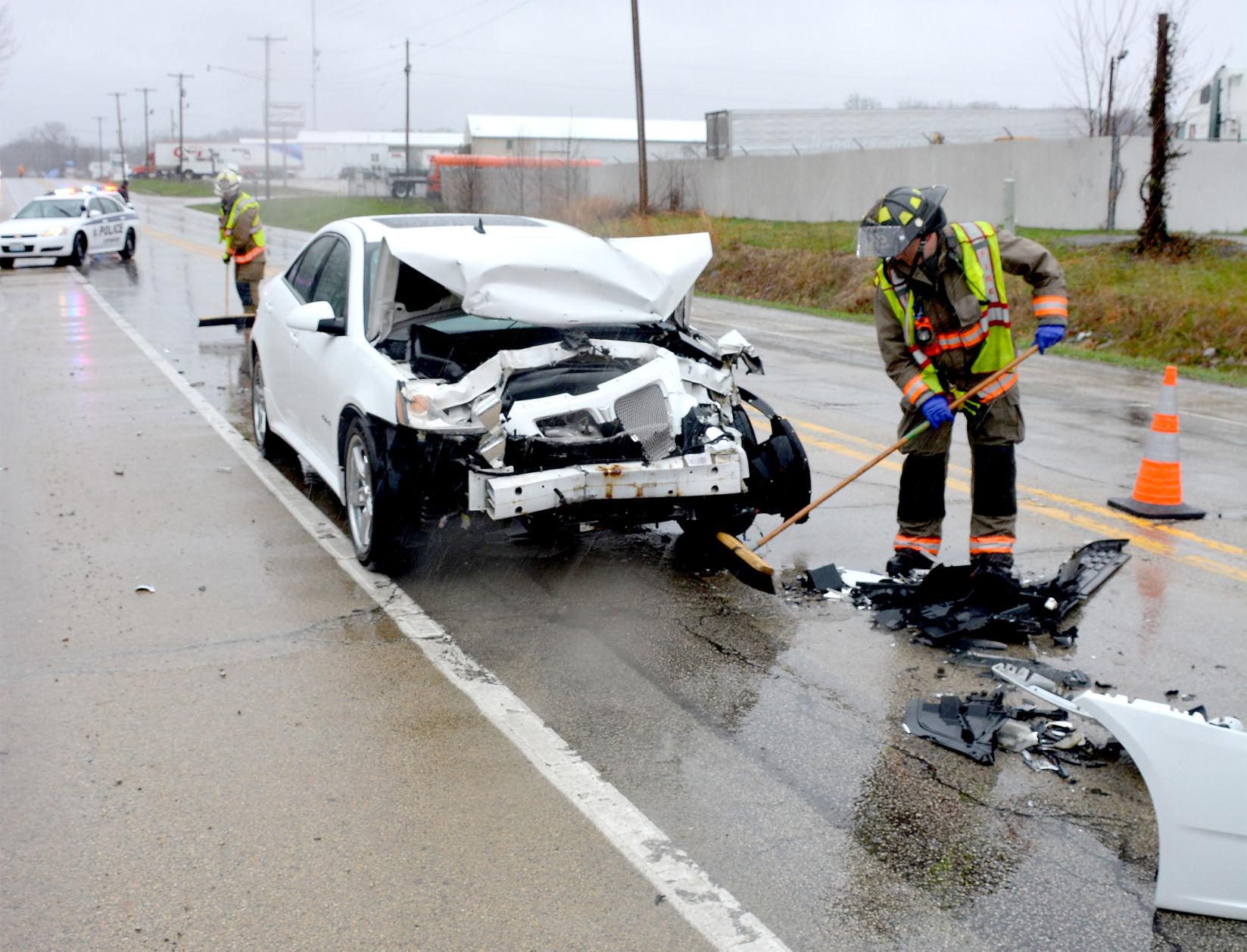 Police investigating crash near Effingham Saturday Local News